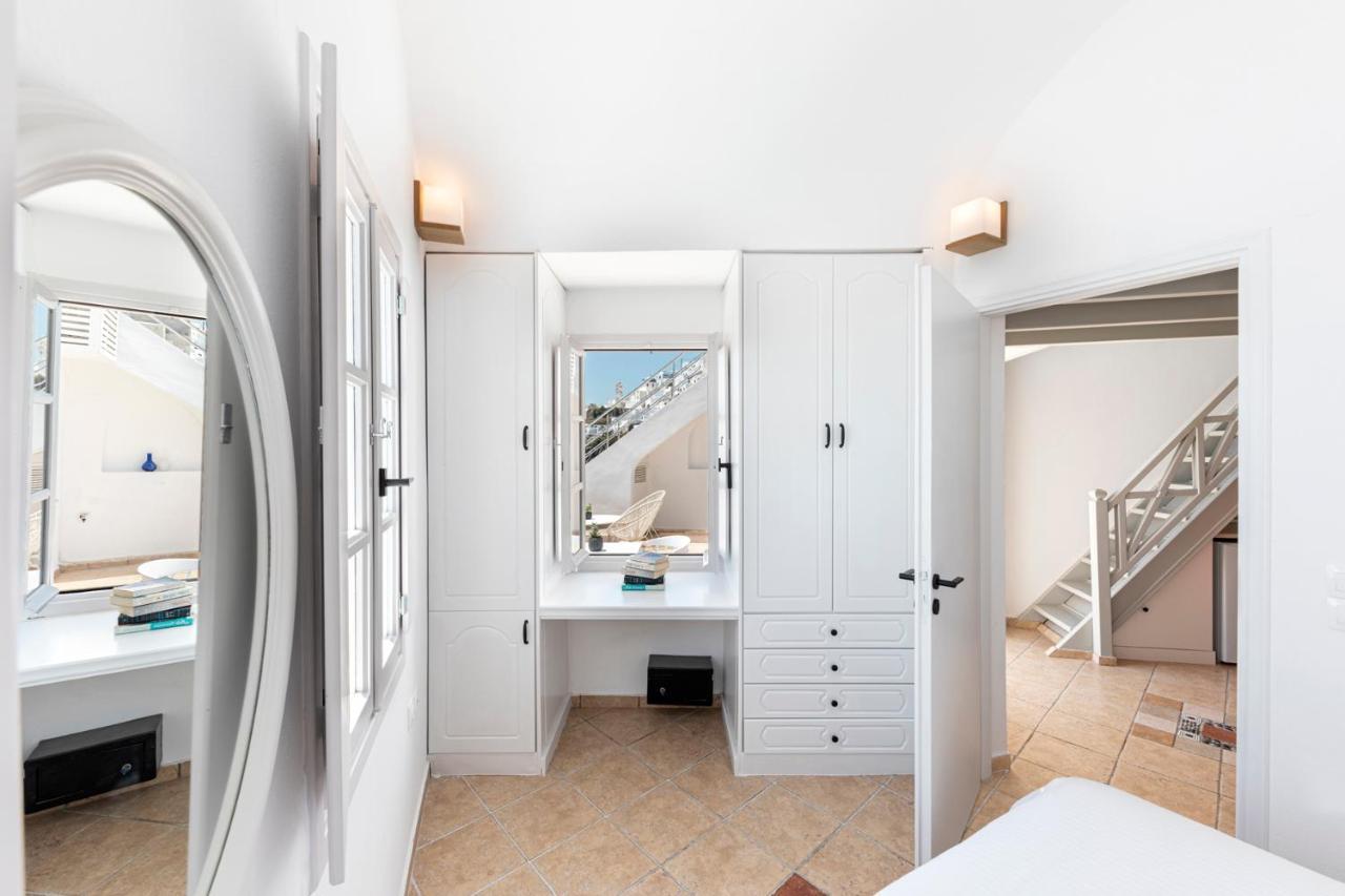 Calderas Hug & Panoramic Sea View - 3 Lux Suites Imerovígli Eksteriør bilde