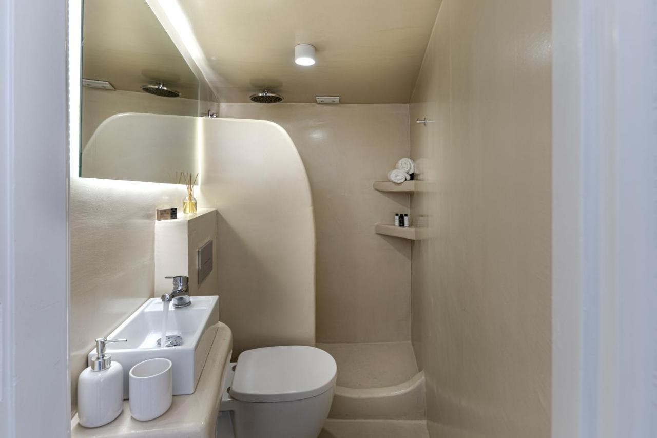 Calderas Hug & Panoramic Sea View - 3 Lux Suites Imerovígli Eksteriør bilde